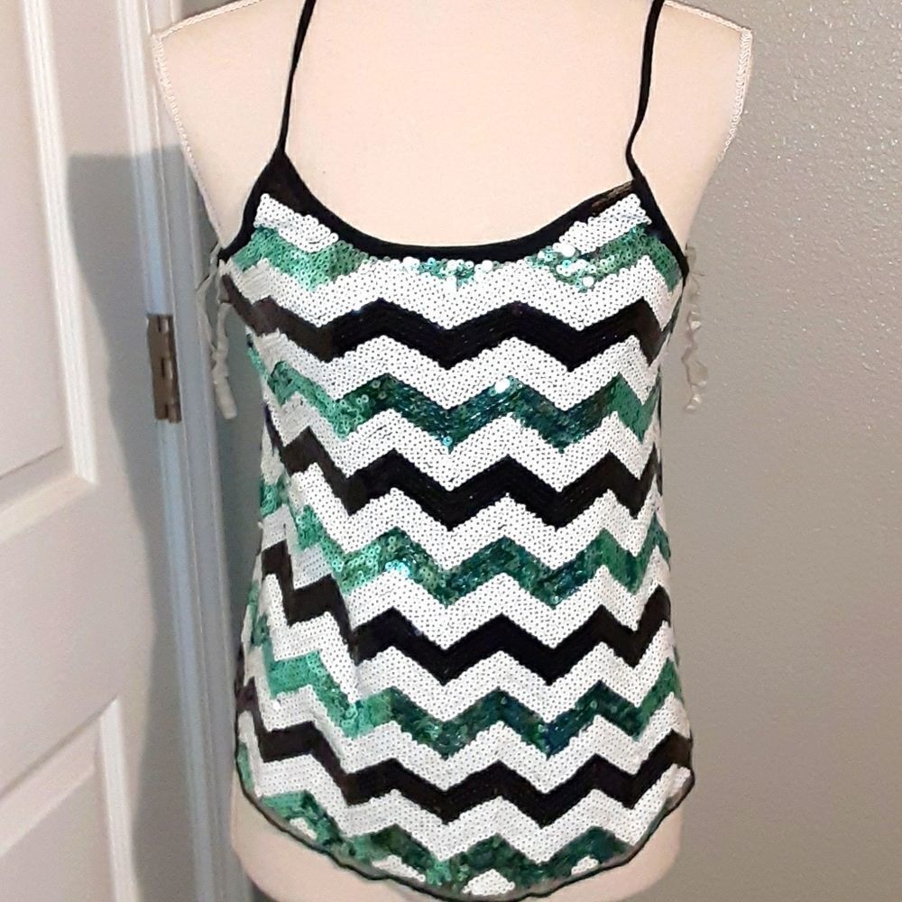 𝅺rue 21 Sequin Tank Size M